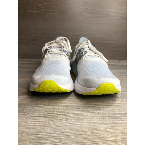 New Balance Vongo v5 x Fresh Foam White Helium MVNGOWM5 Men’s Sz 10 Wide 2E main image 4